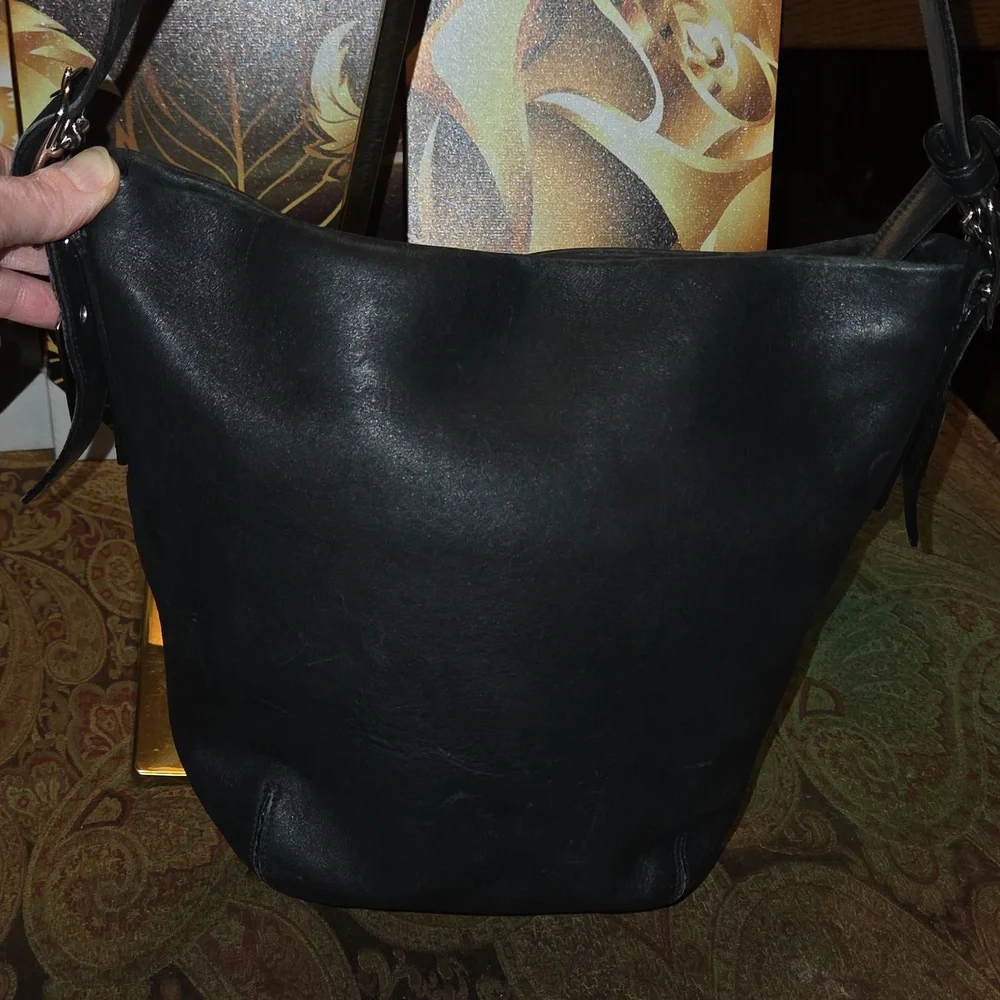 Coach Vintage Soho Legacy 9186 2001 Black Leather Bucket Bag $390 Retail GUC - Picture 4 of 16